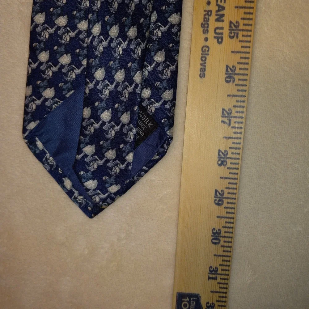 Walt Disney World Tie Mens Donald Duck Silk Hand Made Cartoon Character Necktie